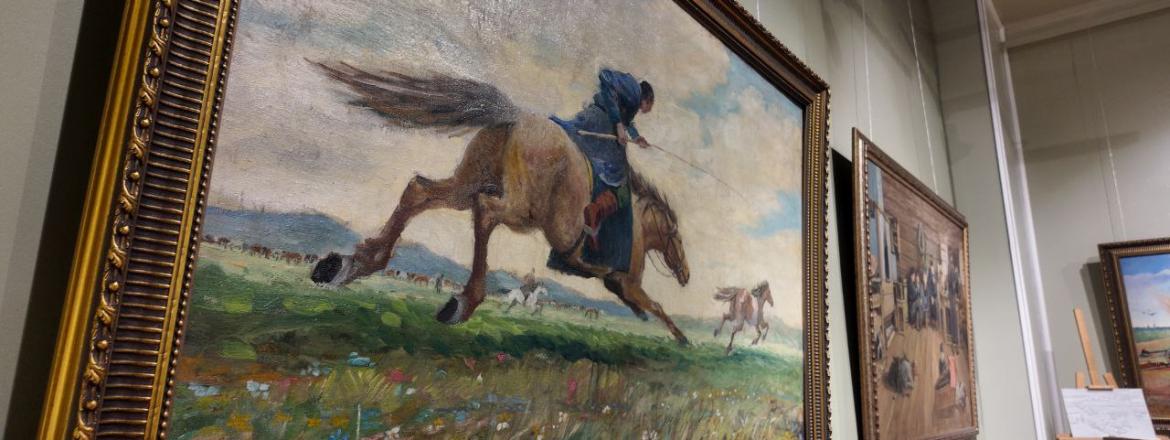 В Национальном музее Республики Бурятия работает выставка «Бурятское изобразительное искусство»