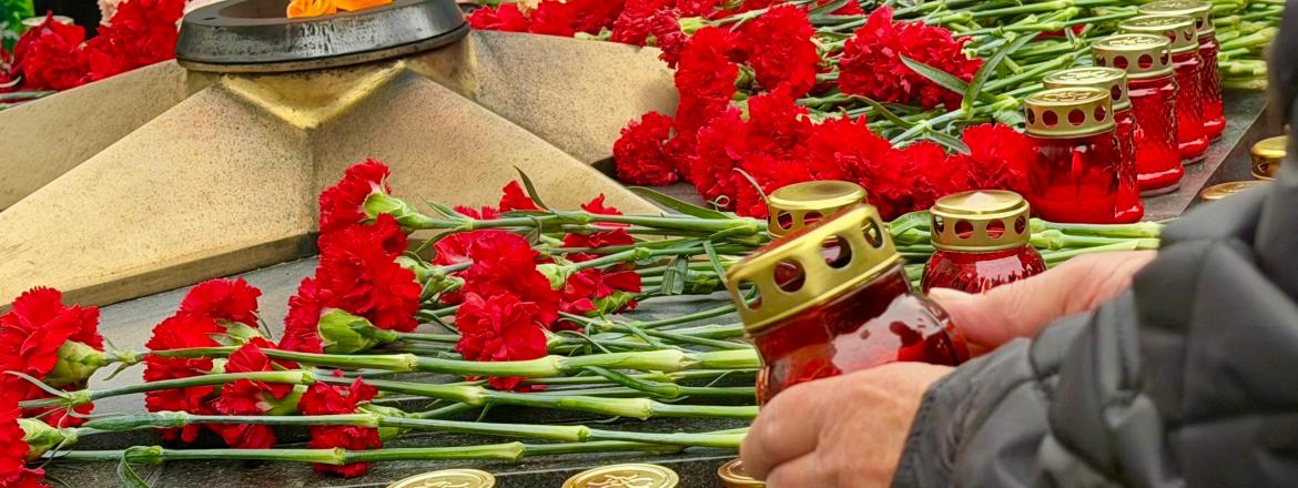 Акция «Свеча памяти» прошла в Улан-Удэ в День памяти и скорби