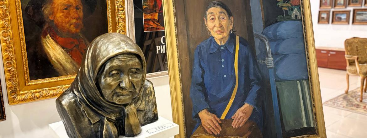 В Улан-Удэ открылась выставка «Художник и время. К 100-летию Заслуженного художника Бурятской АССР Иннокентия Старикова»